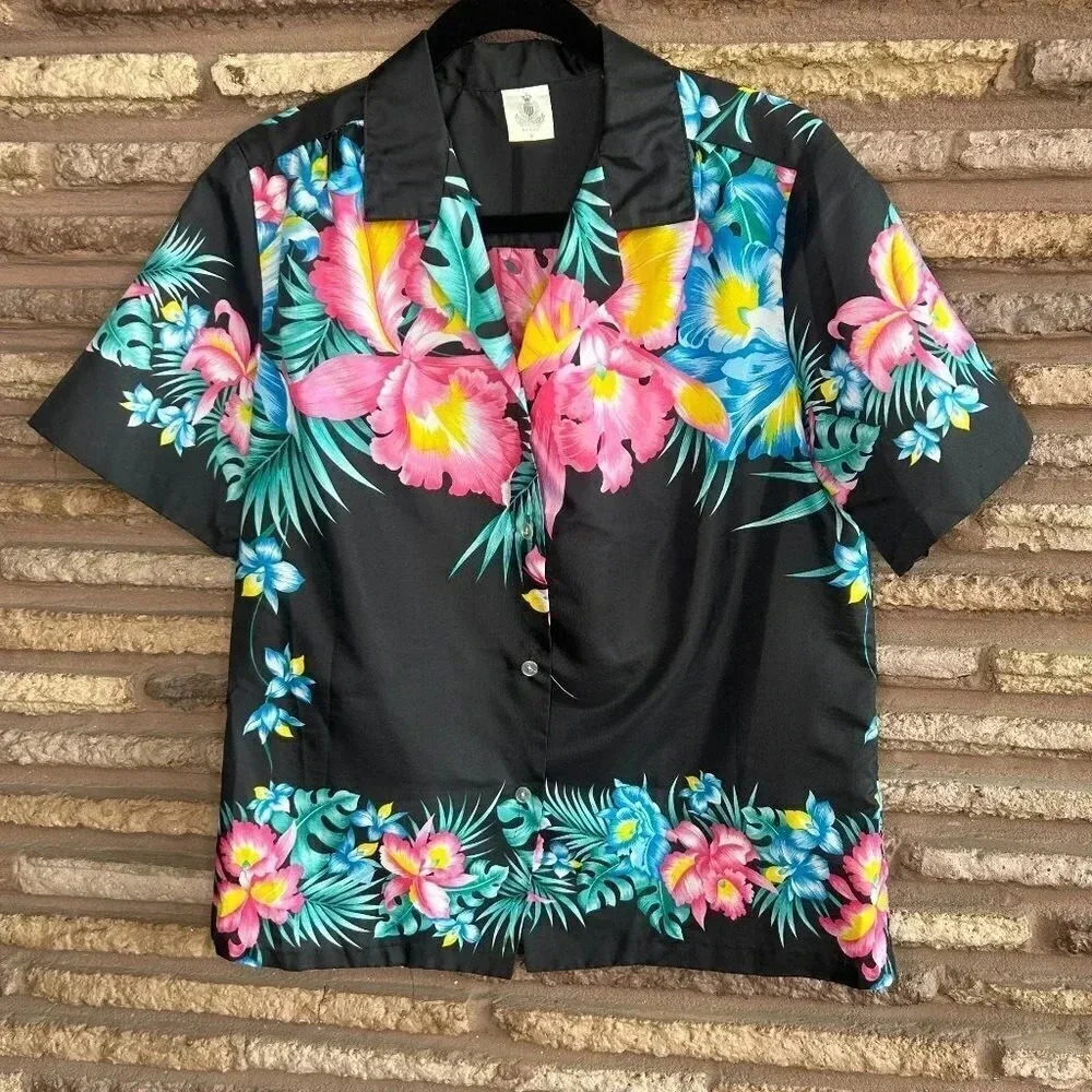 Royal Creations Vintage Hawaiian Black Floral Short Sleeve Shirt Size Medium